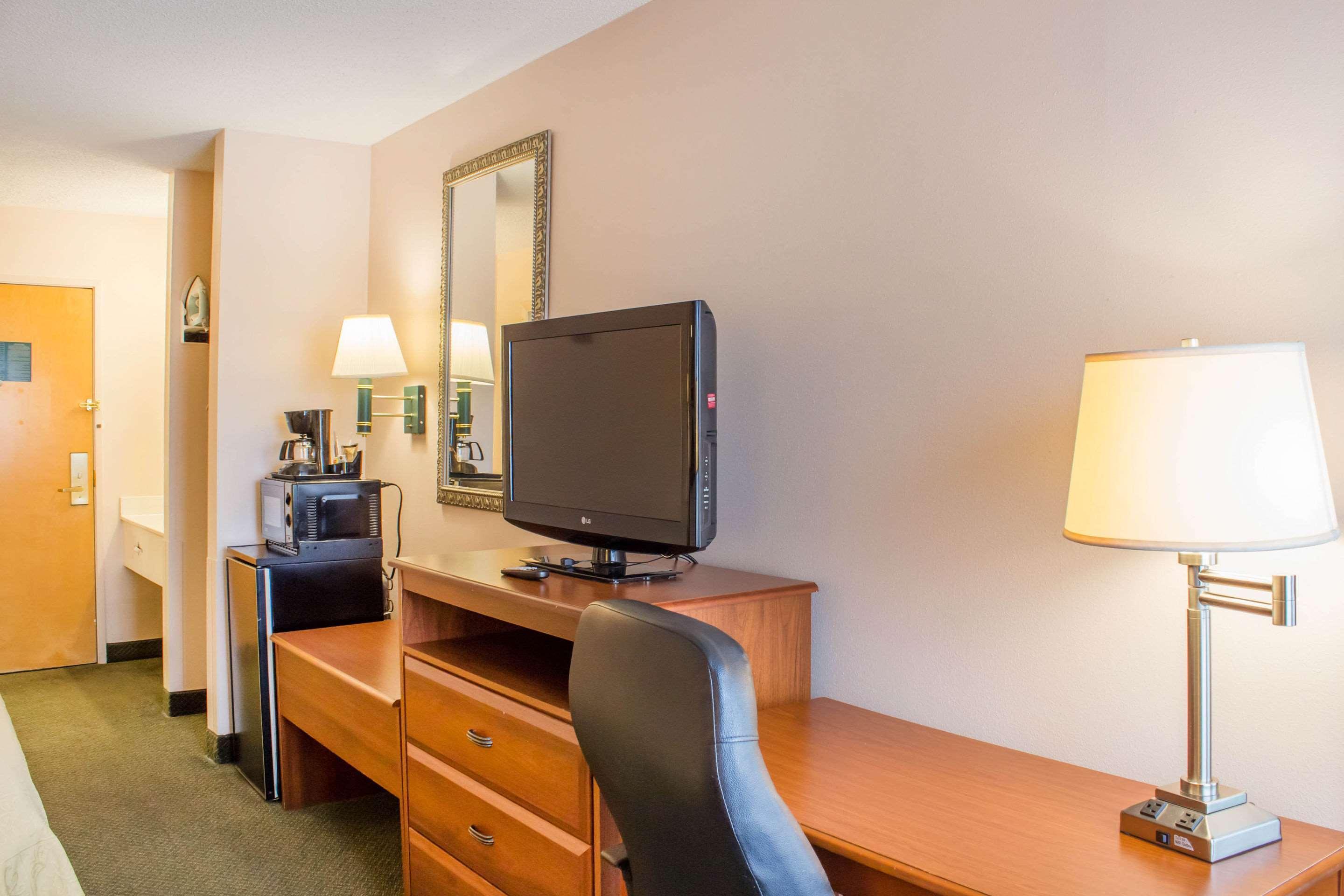 Econo Lodge Raleigh Ngoại thất bức ảnh