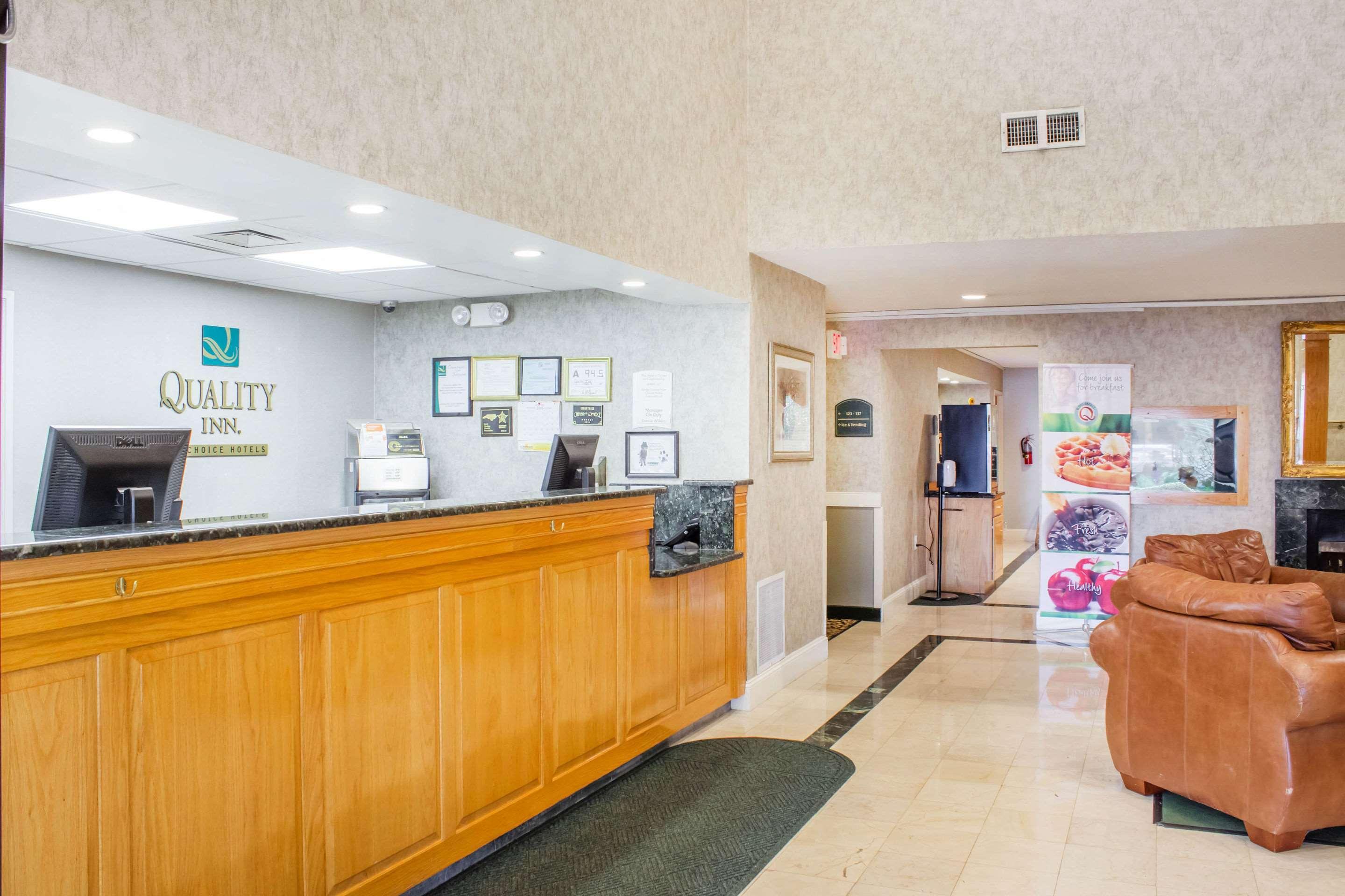 Econo Lodge Raleigh Ngoại thất bức ảnh