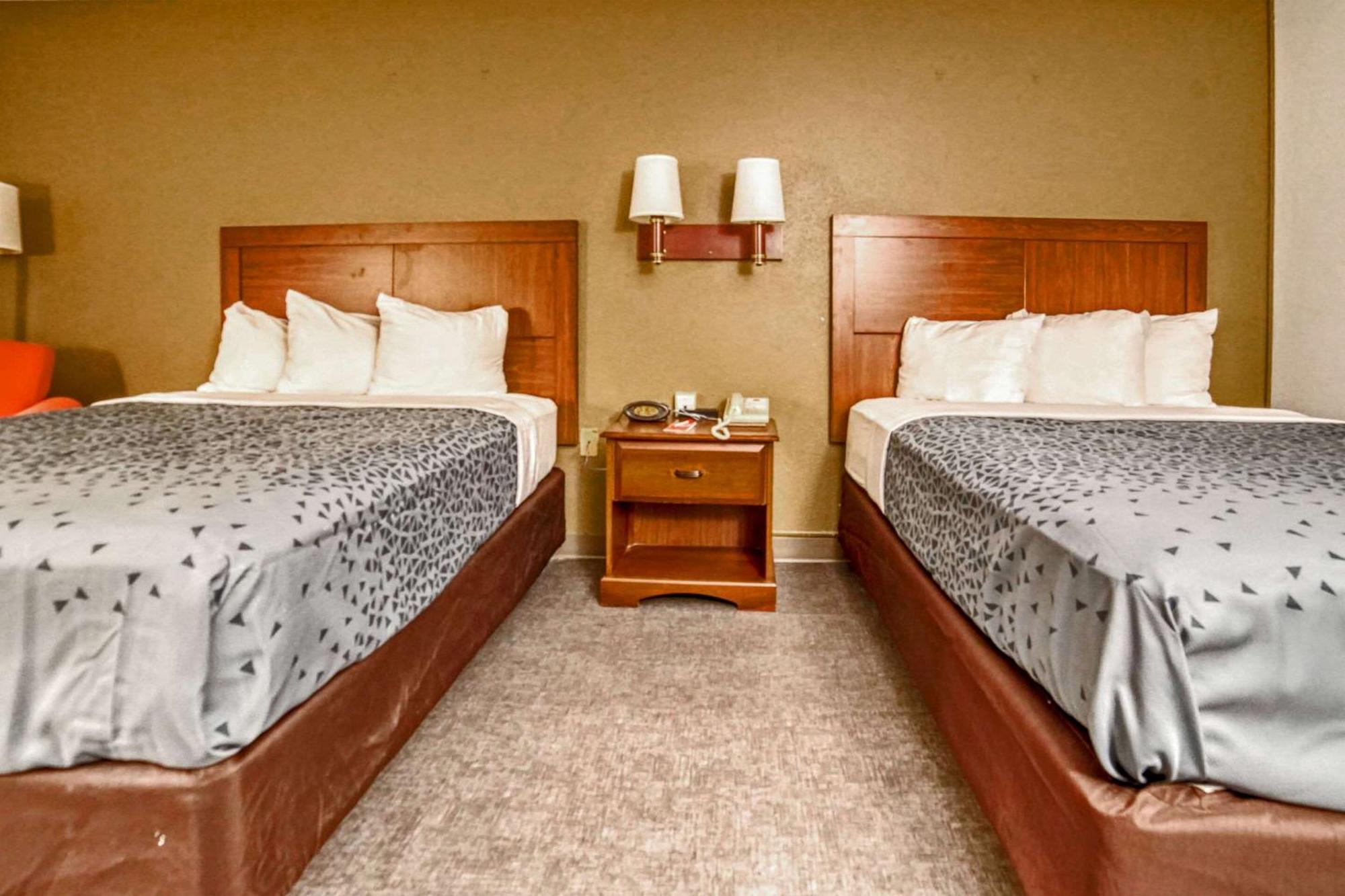 Econo Lodge Raleigh Ngoại thất bức ảnh